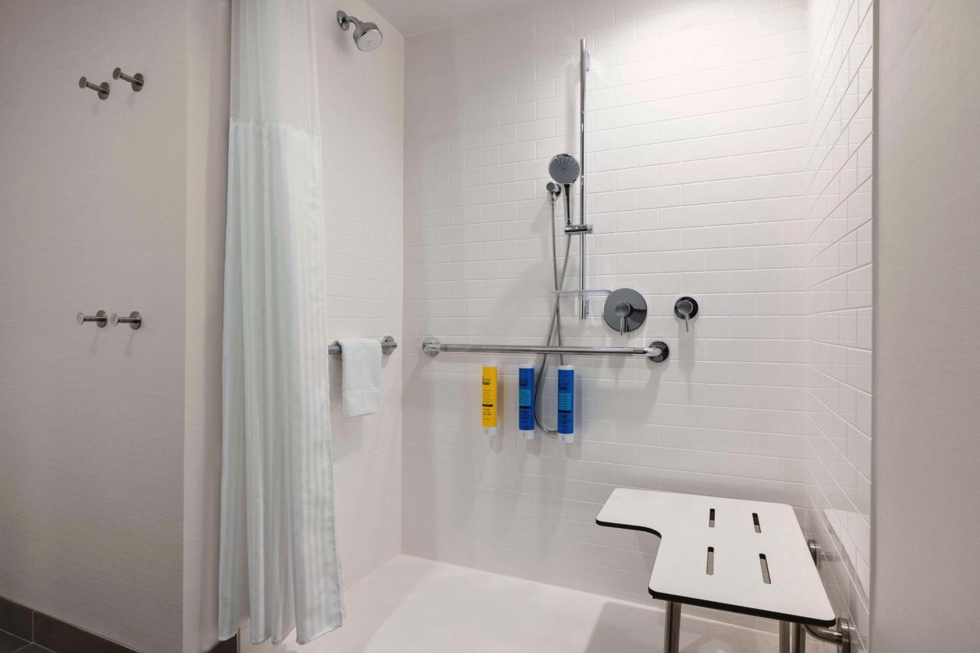 Tru By Hilton Charlotte Tyvola I-77 Hotel Luaran gambar