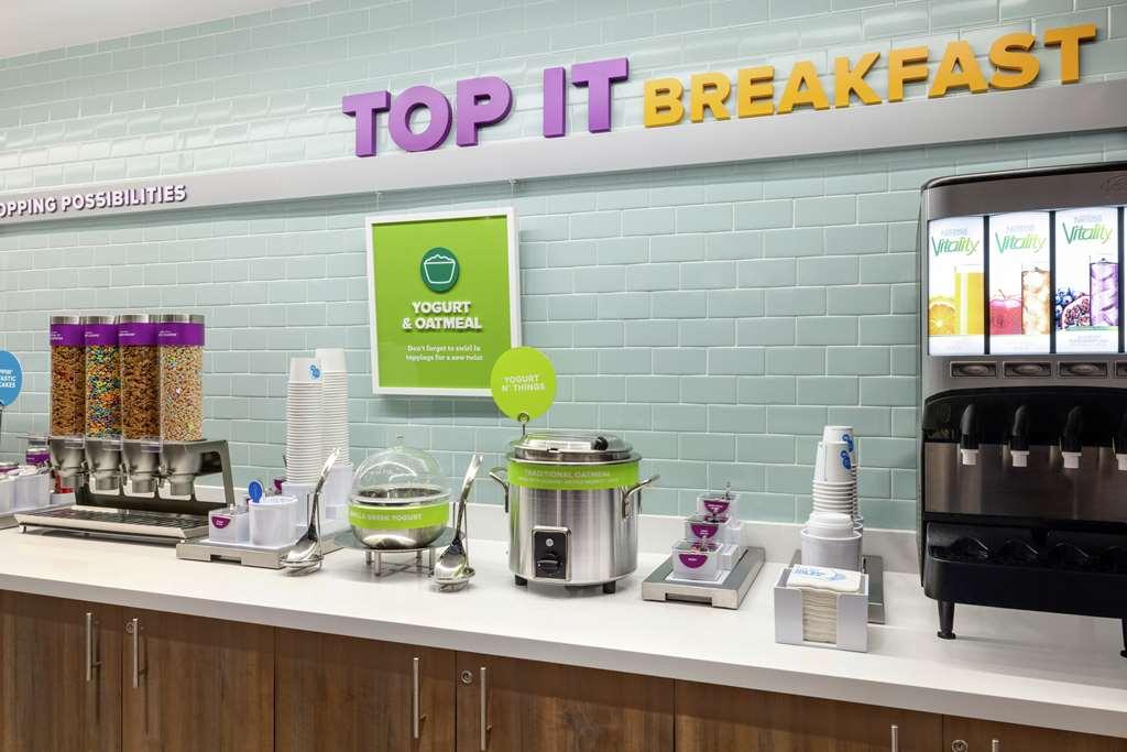 Tru By Hilton Charlotte Tyvola I-77 Hotel Restoran gambar